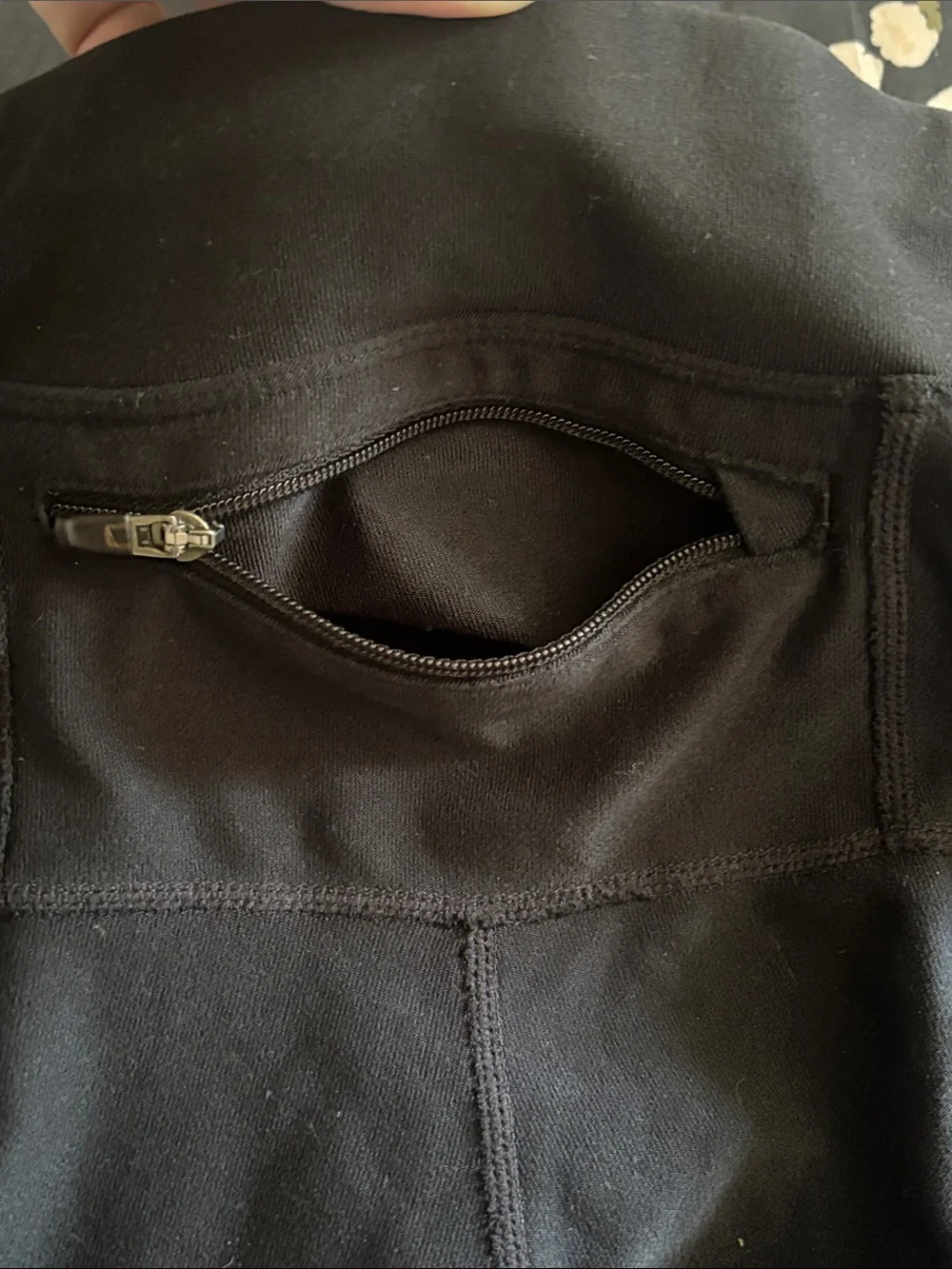 Nike Dri Fit Black Capri Leggings, Size M